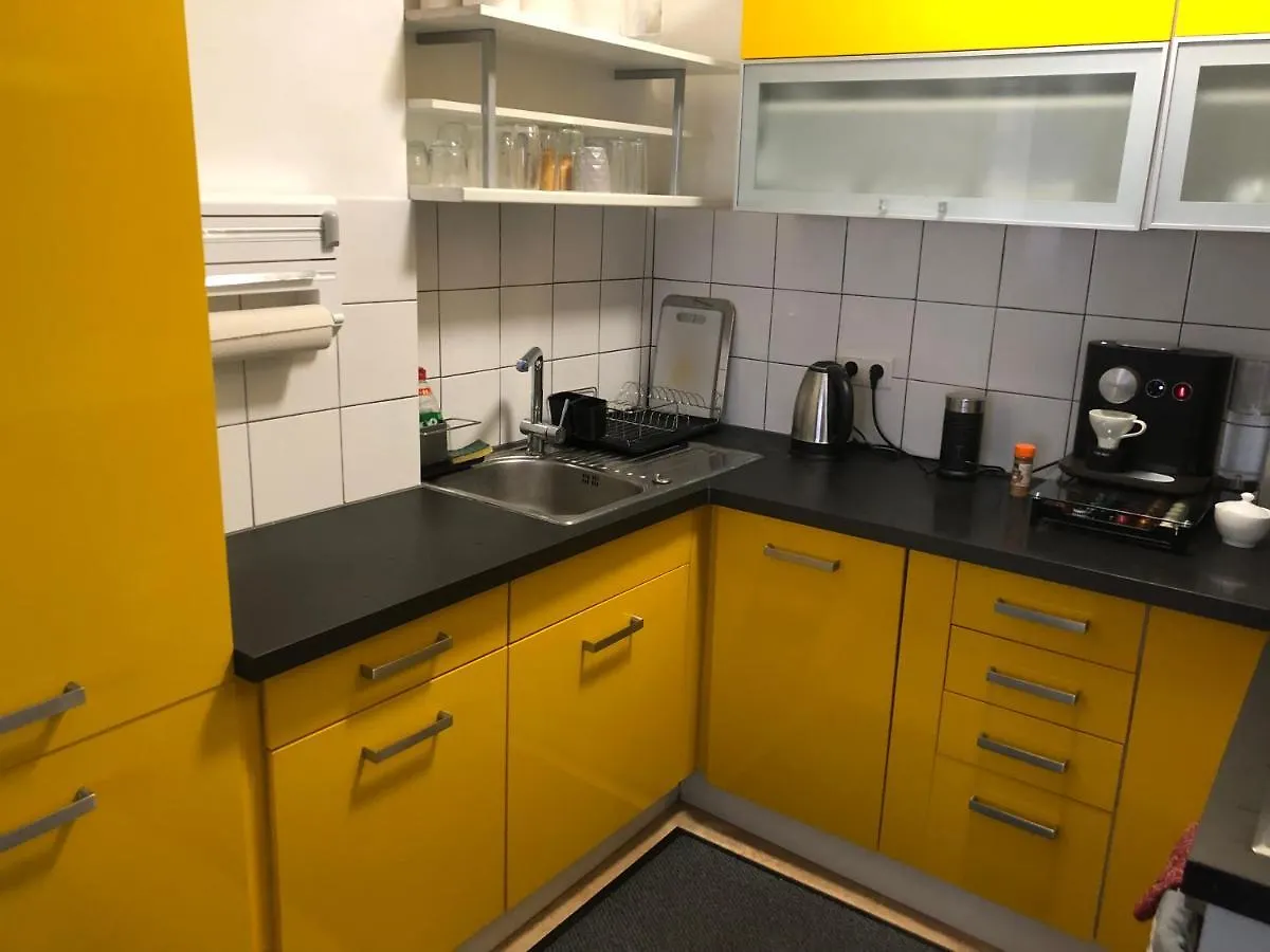 Amazing Location Apartment Vienna
